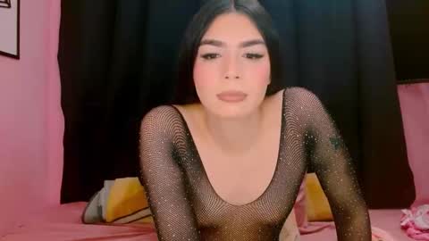 Instagram cristal espinosa1 online show from January 11, 4:52 am