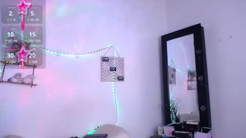 Cute horny1 online show from October 9, 3:30 am