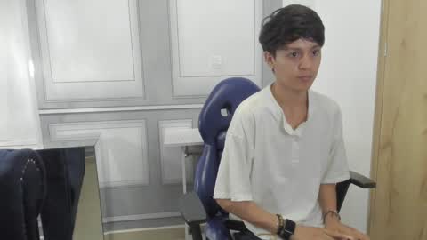 Adam online show from January 3, 10:31 am