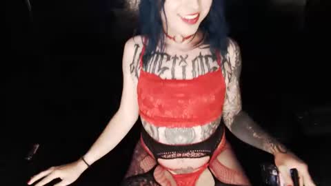 Nikki online show from February 15, 5:55 pm