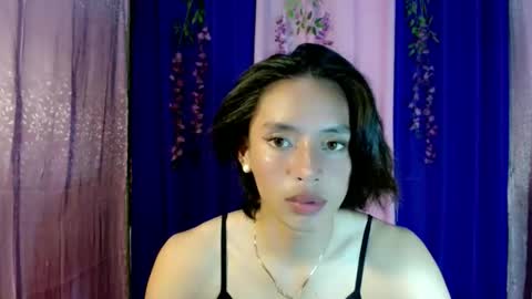 Snapshot of cyd_twink chatting on October 1, 12:17 pm cyd_twink online show from October 1, 12:17 pm