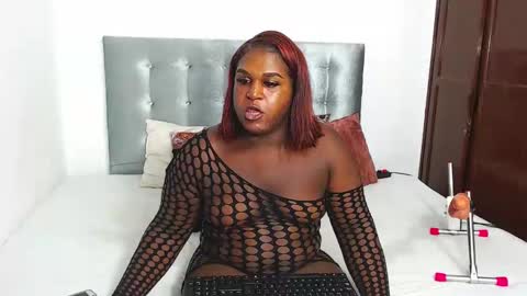 Daiisha.. online show from October 26, 9:44 pm