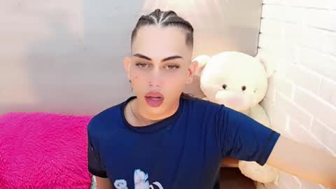 daniela_pink_ online show from November 20, 8:09 pm