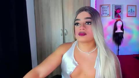 danipein online show from March 13, 11:49 am