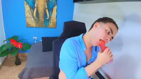 DANNA CRUZ online show from July 15, 1:32 am