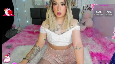 dannia_13 online show from April 1, 2:46 am