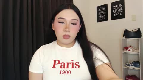 DARCY online show from October 20, 4:37 am