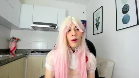 DaripQueen online show from December 18, 4:28 pm