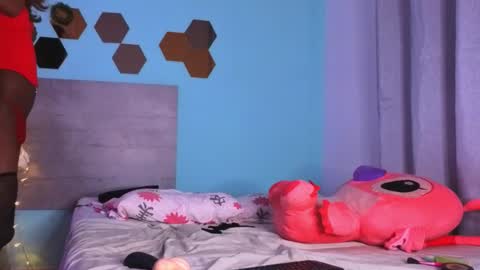 Candy  online show from December 21, 1:39 pm