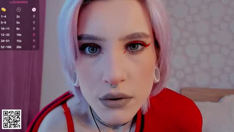 Darlene  Help me get 20 thumbs up 33  online show from March 11, 4:43 am