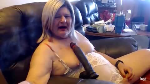 dawndoesall online show from February 15, 5:44 pm