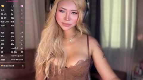 Hello your loving faye 3 online show from March 28, 5:09 am