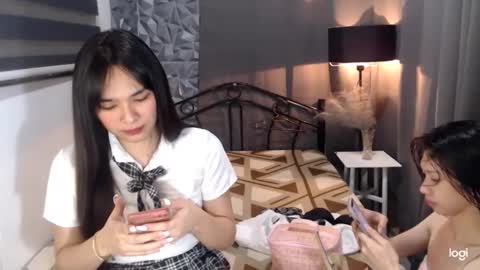 deluxe_eve online show from December 12, 1:28 pm