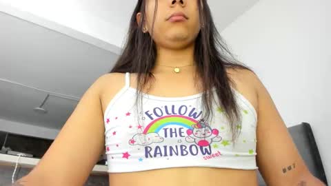 thumb up me please its important online show from November 25, 9:00 am