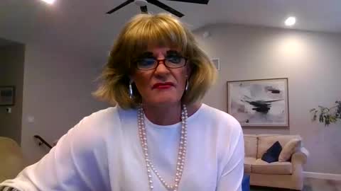 Snapshot of dianeheels chatting on January 13, 3:26 pm dianeheels online show from January 13, 3:26 pm