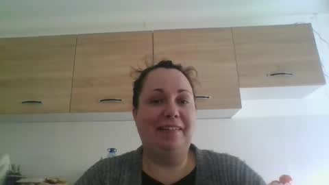 DianneCrunchy online show from January 21, 11:51 am