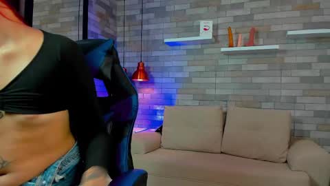 Snapshot of dixypalmer chatting on October 11, 8:00 pm DixyPalmer online show from October 11, 8:00 pm