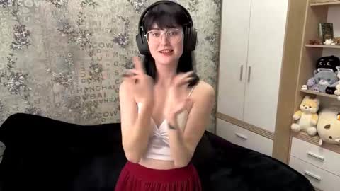 Annie PVT IS OPEN online show from September 21, 12:11 pm