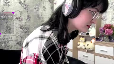 Annie PVT IS OPEN online show from September 24, 12:00 pm