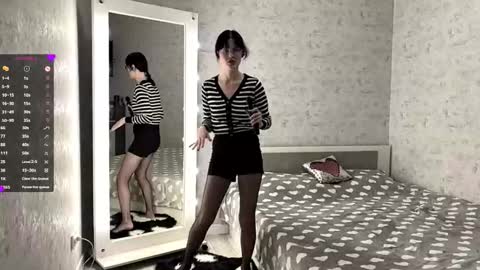 Annie PVT IS OPEN online show from October 7, 6:31 pm