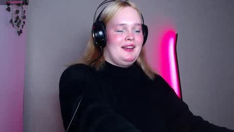 Miss Rose online show from October 25, 7:09 pm