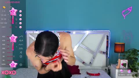 Dominic online show from January 4, 1:53 pm