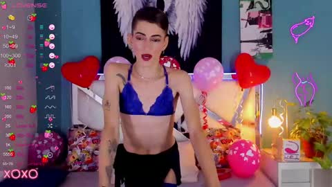 Dominic online show from February 16, 2:21 pm