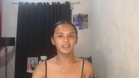 BEA DONT FORGET TO FOLLOW ME online show from February 26, 8:44 pm