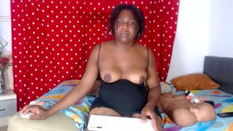 Snapshot of ebonyjdore chatting on September 27, 10:30 pm rosmary online show from September 27, 10:30 pm
