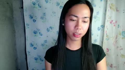 eddfox001 online show from March 16, 4:33 pm