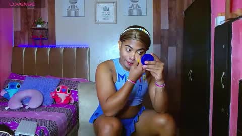 eletrabrowns online show from February 13, 5:14 am