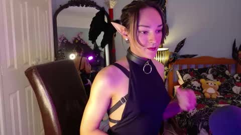 Elf Flavoured online show from November 24, 8:11 pm