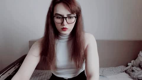 Snapshot of elisa_2001 chatting on October 12, 9:56 am Liza online show from October 12, 9:56 am
