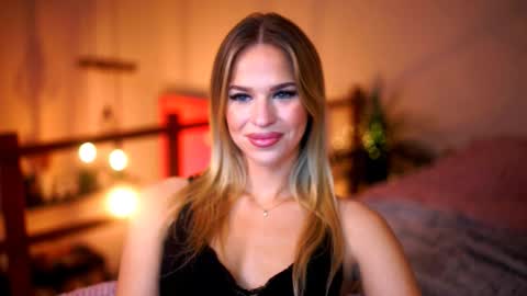 Sunflower  online show from November 6, 5:24 pm