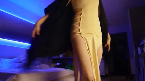 ellamask eroticartsss Leona Parker silkyvelvet however i am RachelRANDOM online show from January 1, 8:26 pm