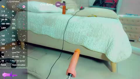 EmillySaenz online show from December 20, 6:03 pm