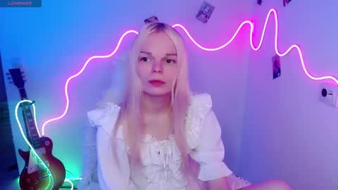 Lia online show from November 10, 7:15 pm