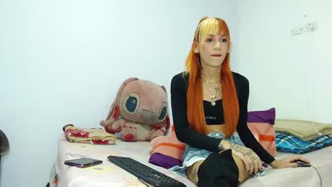 Snapshot of emily_rousxxx chatting on October 12, 1:30 am Emily IGEmmily Baussa online show from October 12, 1:30 am