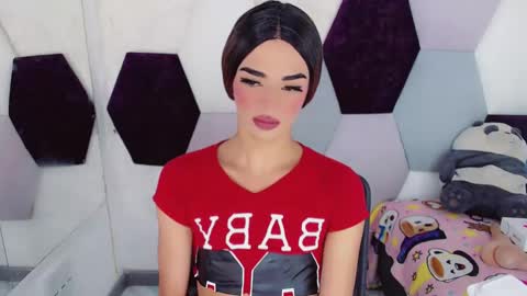 Ethannicola online show from December 14, 8:31 pm