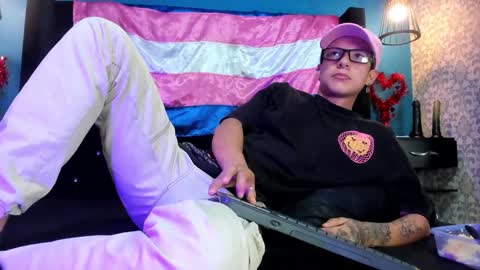 Evan Smitt online show from December 4, 2:58 am