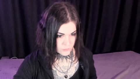 evan online show from March 1, 8:47 am