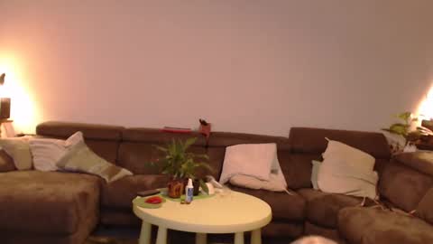 Queen Eve online show from February 26, 11:59 pm