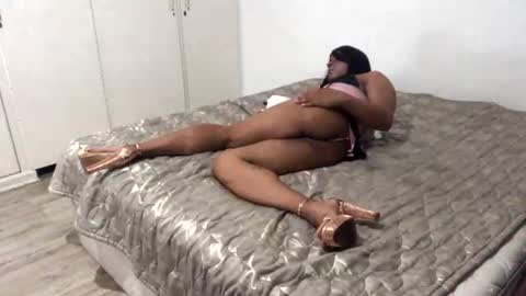 Snapshot of exsmithxxx chatting on October 31, 12:42 am Exsmithxxx online show from October 31, 12:42 am