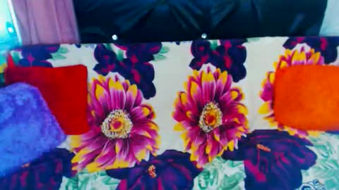 faboloustrans online show from March 25, 9:58 am