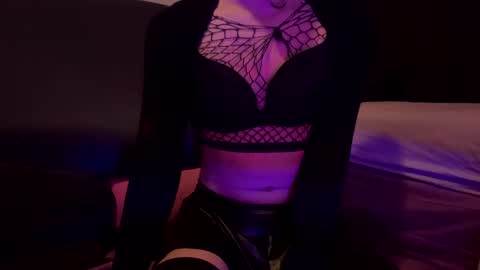 Femboyhorse online show from February 26, 11:15 pm