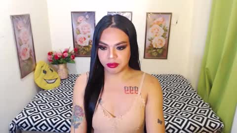 CALL ME AMANDA online show from December 24, 10:44 am