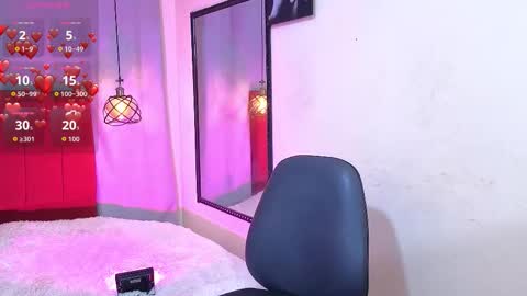 flor_gil online show from March 17, 3:31 am