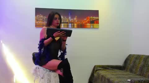 FRAN DESS online show from January 29, 8:04 pm