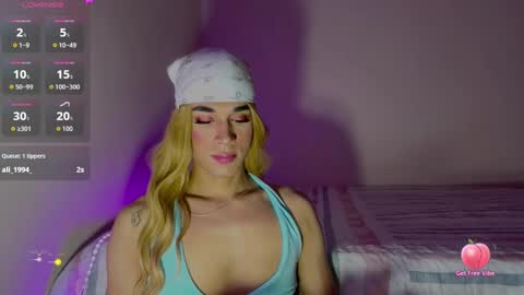 fred_wood_ online show from September 9, 8:40 pm