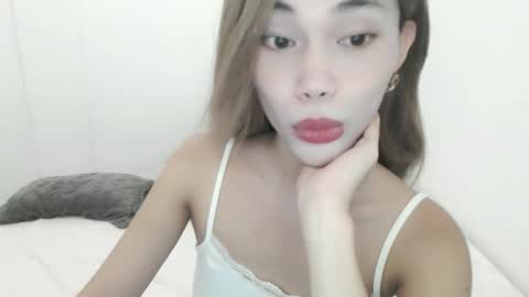 Snapshot of fuckingsexy143 chatting on October 9, 8:49 am fuckingsexy143 online show from October 9, 8:49 am